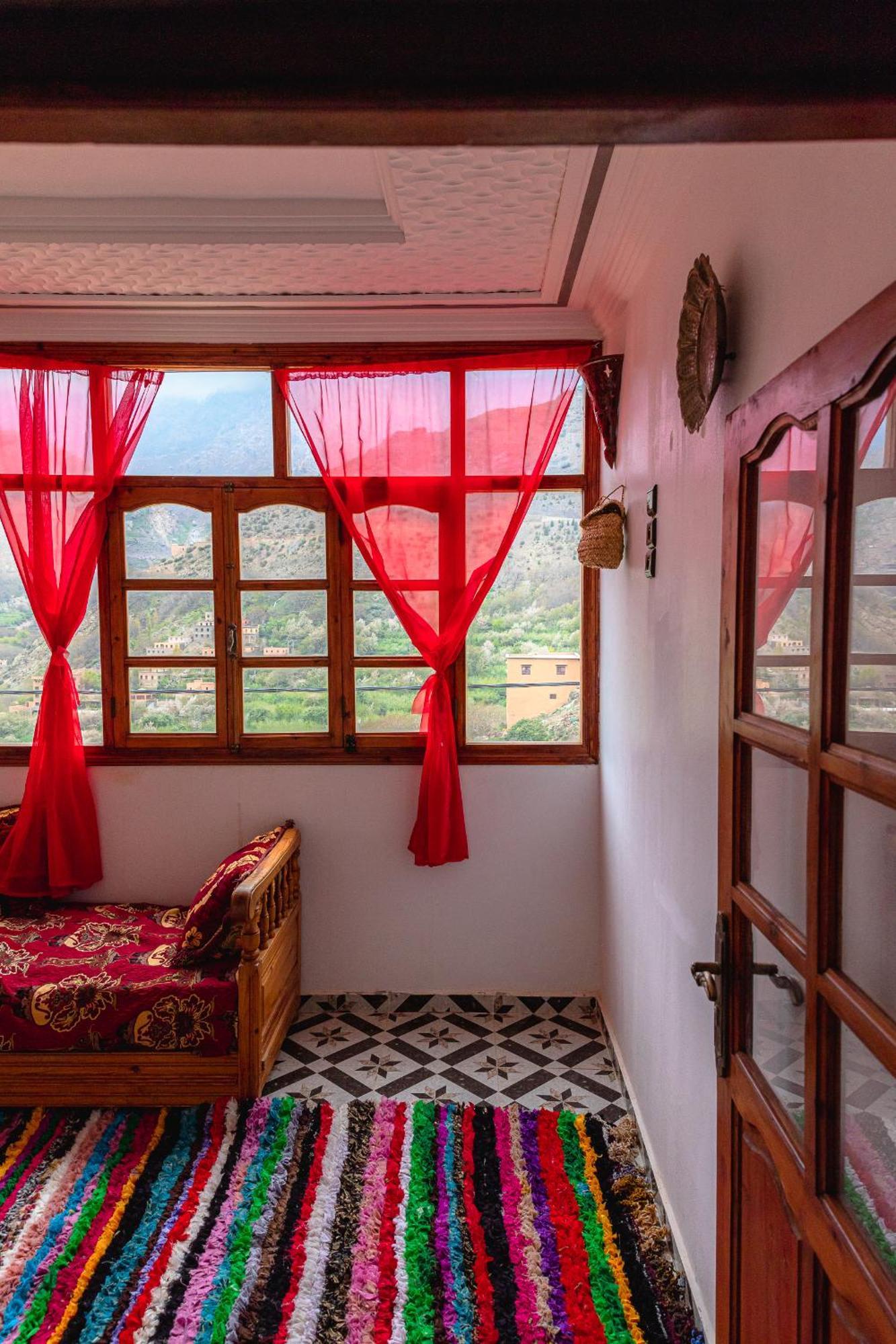 Amazigh Family Riad อิมลิล ภายนอก รูปภาพ