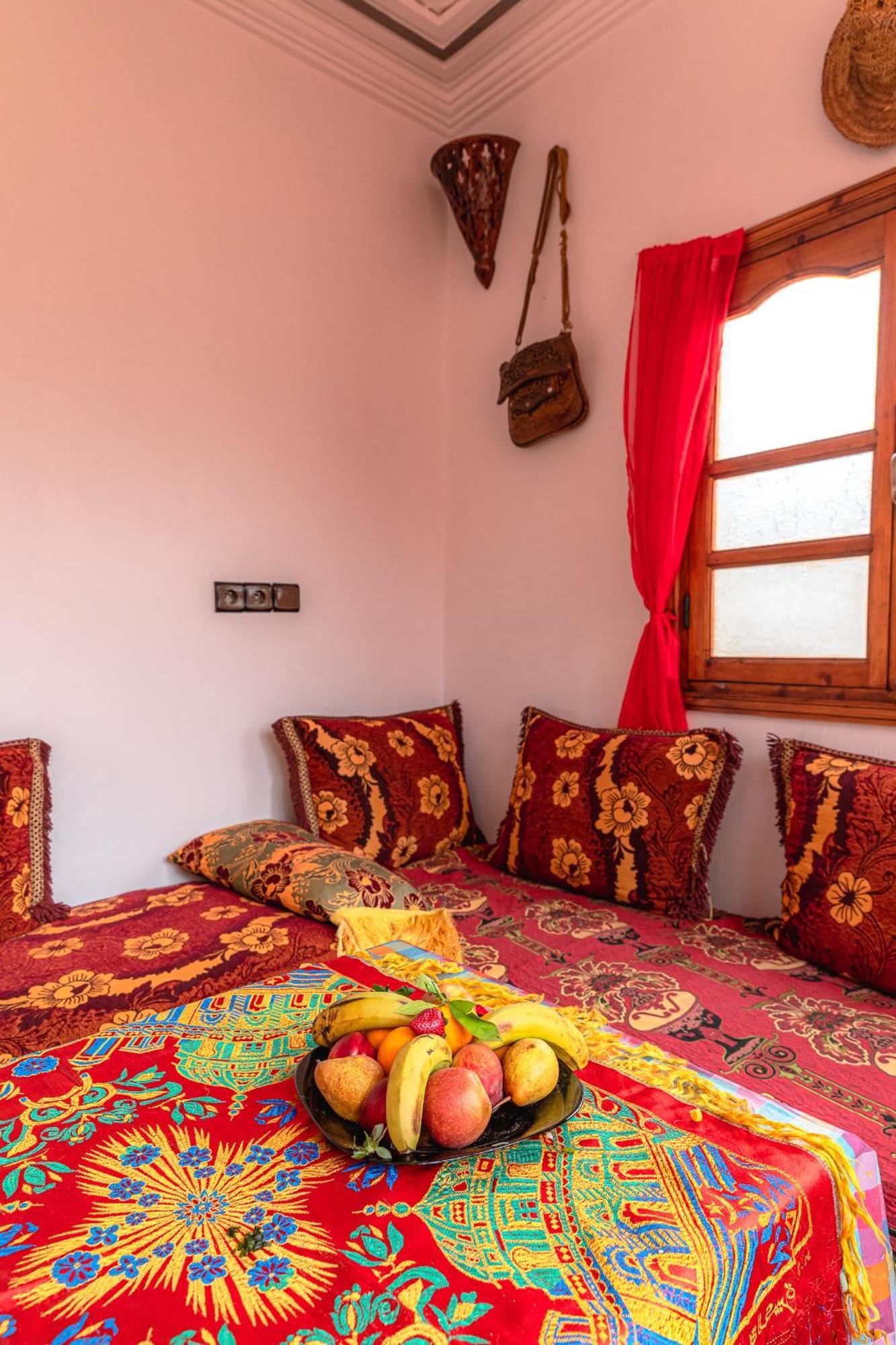 Amazigh Family Riad อิมลิล ภายนอก รูปภาพ
